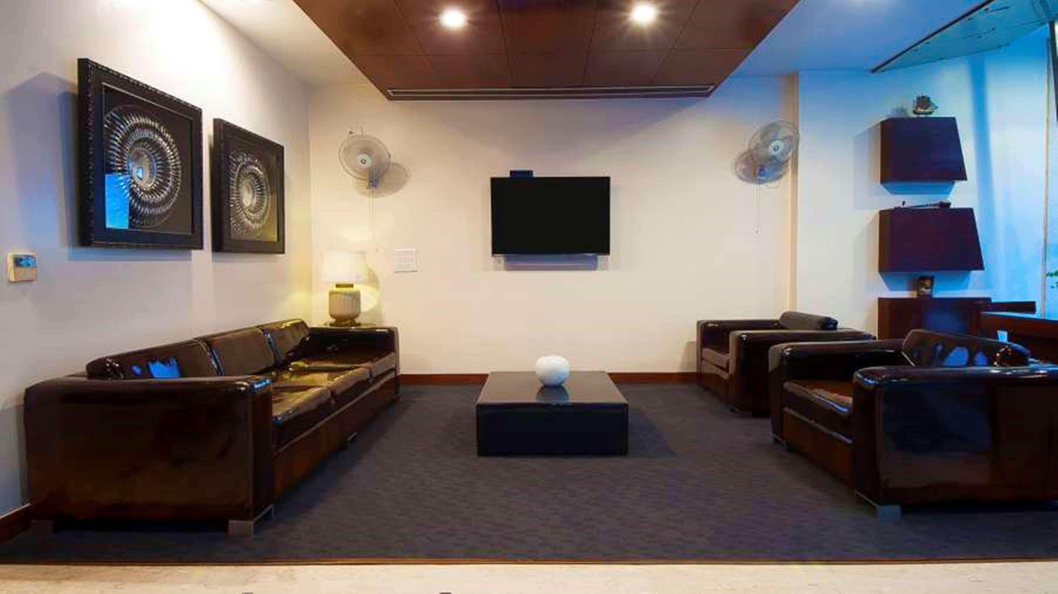 Hotel Aura - New Delhi Railway Station Extérieur photo