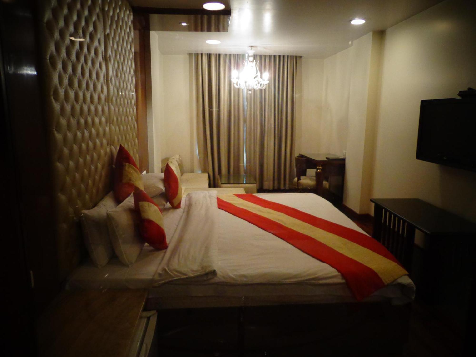 Hotel Aura - New Delhi Railway Station Extérieur photo