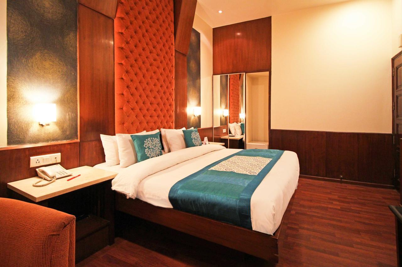 Hotel Aura - New Delhi Railway Station Extérieur photo