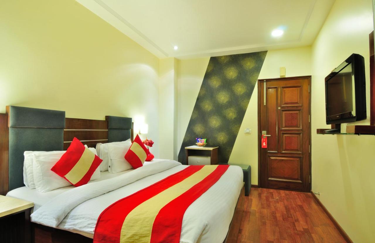 Hotel Aura - New Delhi Railway Station Extérieur photo