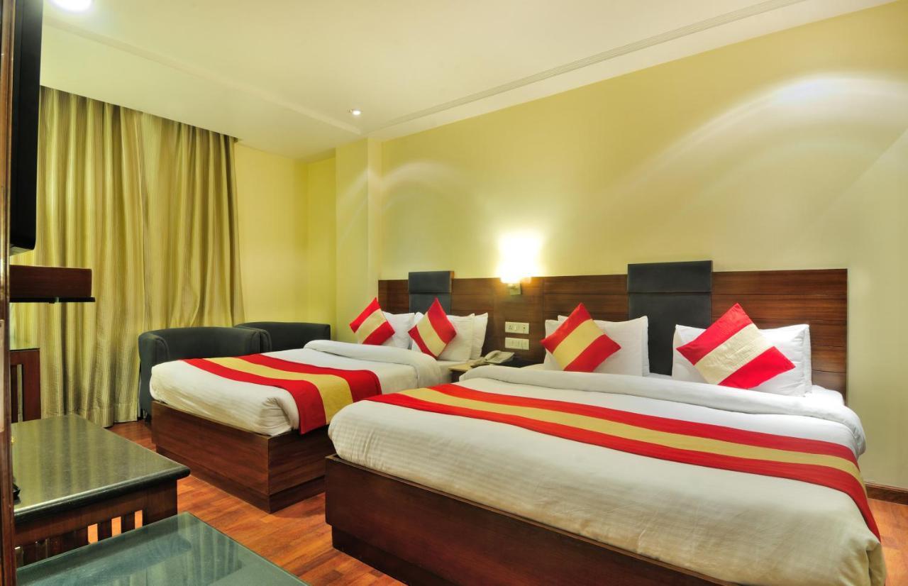 Hotel Aura - New Delhi Railway Station Extérieur photo